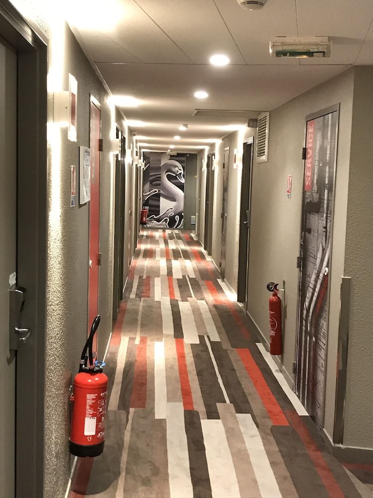 Ibis Albi Hotel Bagian luar foto