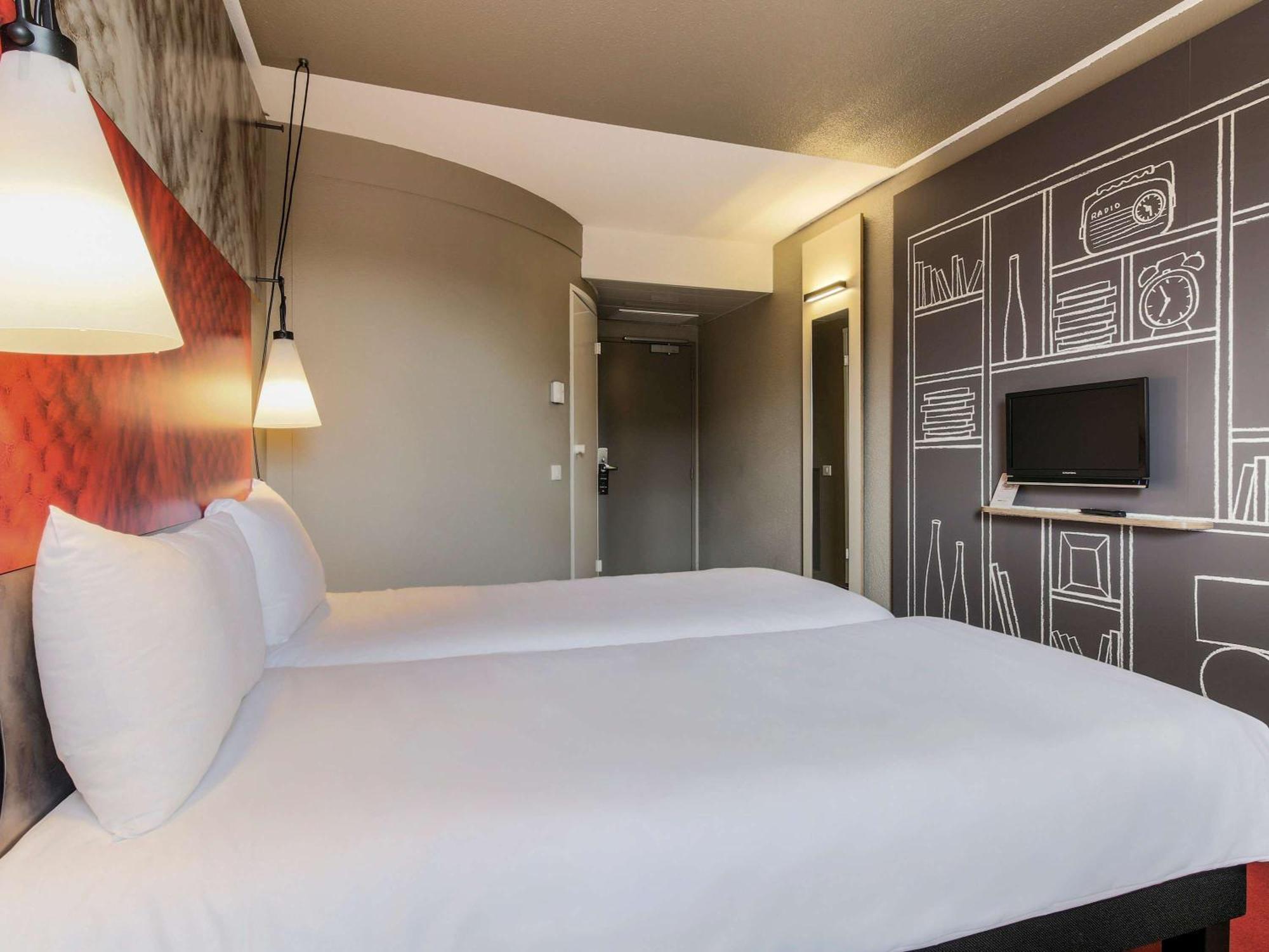 Ibis Albi Hotel Bagian luar foto