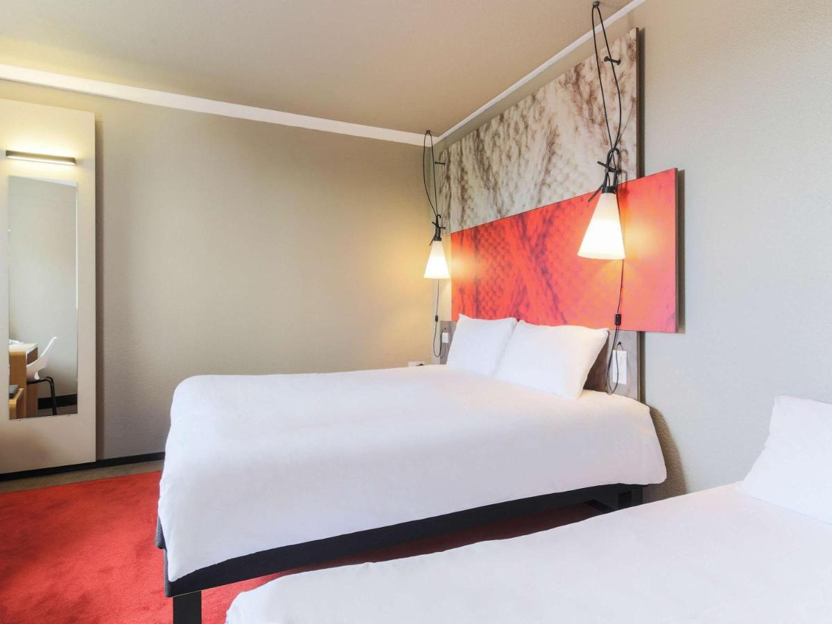 Ibis Albi Hotel Bagian luar foto